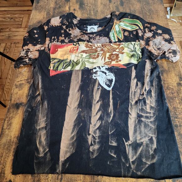 Handmade Upcycled Boho T-Shirt – Bleach-Dyed & Floral Patch Design - Picture 14 of 16